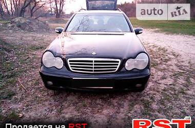 Універсал Mercedes-Benz C-Class 2001 в 