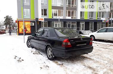 Седан Mercedes-Benz C-Class 1997 в Киеве