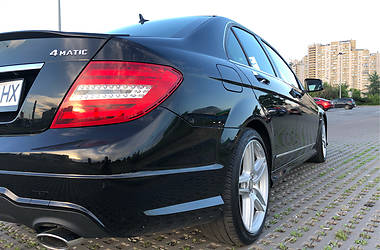 Седан Mercedes-Benz C-Class 2013 в Киеве