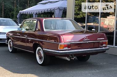 Купе Mercedes-Benz C-Class 1970 в 