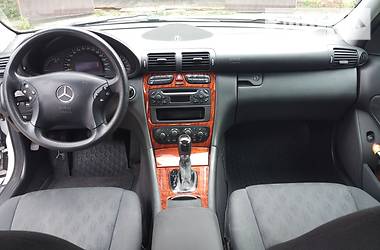 Седан Mercedes-Benz C-Class 2003 в 