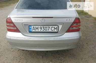 Седан Mercedes-Benz C-Class 2004 в Житомире