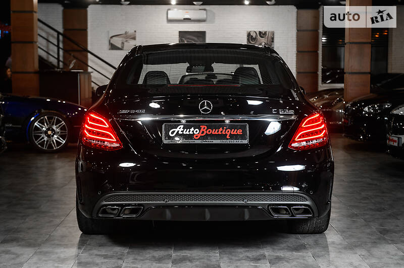 Седан Mercedes-Benz C-Class 2017 в 