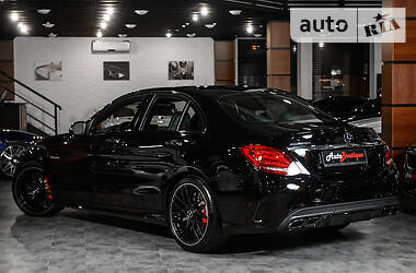 Седан Mercedes-Benz C-Class 2017 в 