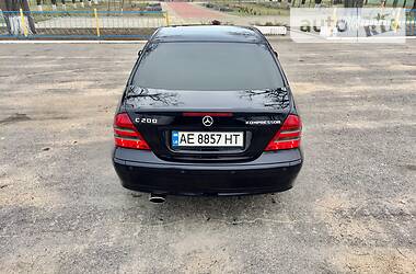 Седан Mercedes-Benz C-Class 2006 в 