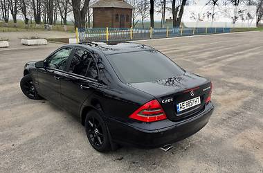 Седан Mercedes-Benz C-Class 2006 в 