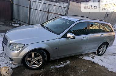 Универсал Mercedes-Benz C-Class 2010 в Каменец-Подольском