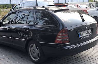 Універсал Mercedes-Benz C-Class 2002 в 