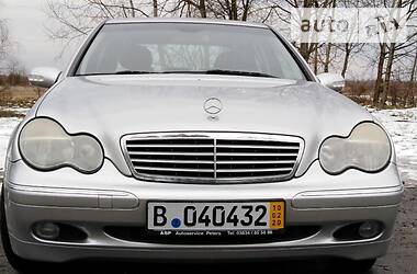 Седан Mercedes-Benz C-Class 2004 в Житомире