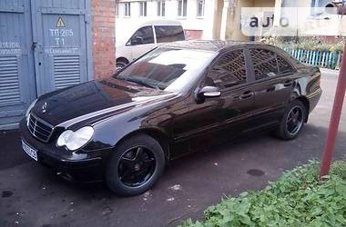 Седан Mercedes-Benz C-Class 2002 в Житомире