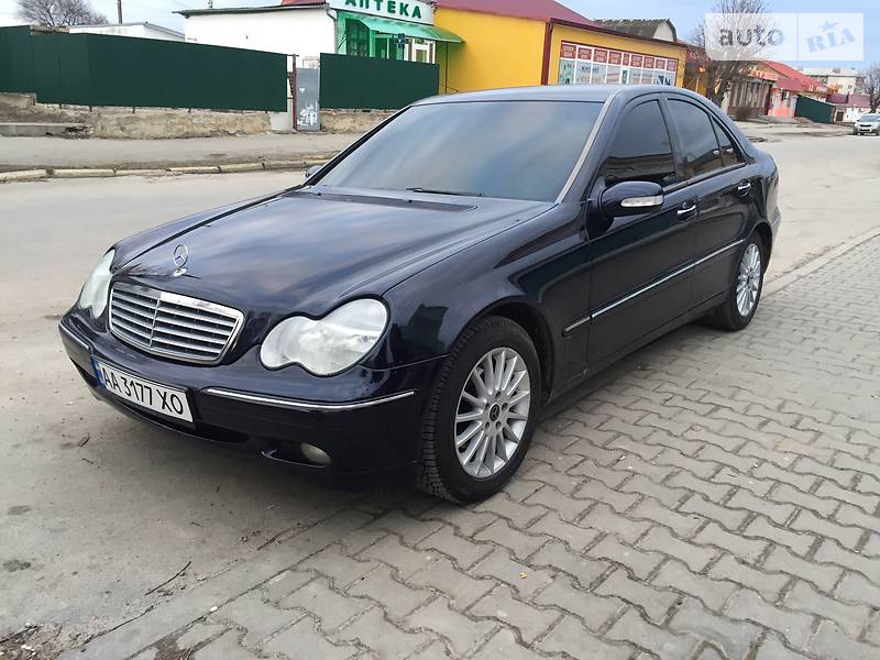 Седан Mercedes-Benz C-Class 2000 в Білогір'ї
