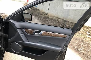 Седан Mercedes-Benz C-Class 2013 в 