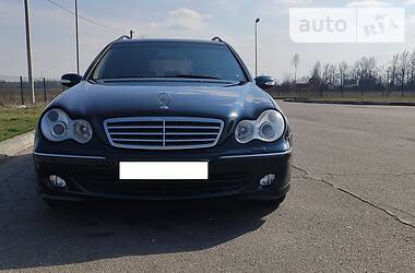 Универсал Mercedes-Benz C-Class 2005 в Коломые