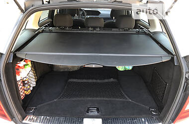 Універсал Mercedes-Benz C-Class 2012 в 