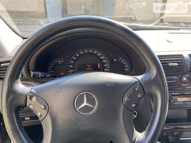 Седан Mercedes-Benz C-Class 2001 в Черкассах
