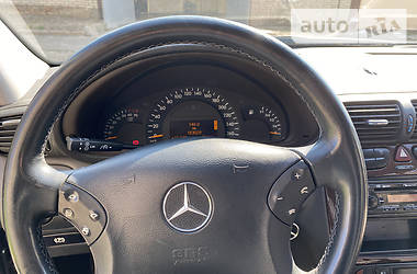 Седан Mercedes-Benz C-Class 2001 в 