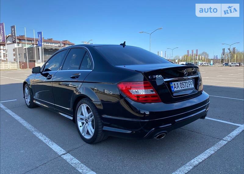 Седан Mercedes-Benz C-Class 2013 в Києві фото 6 Седан Mercedes-Benz C-Class 2013 в Києві