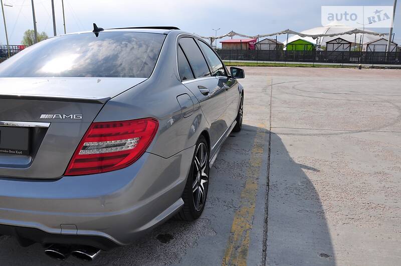 Седан Mercedes-Benz C-Class 2013 в Киеве