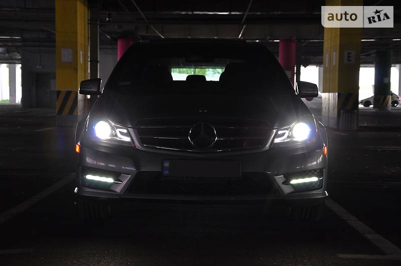 Седан Mercedes-Benz C-Class 2013 в Киеве