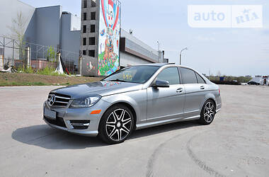 Седан Mercedes-Benz C-Class 2013 в 