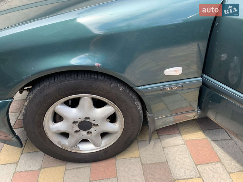 Универсал Mercedes-Benz C-Class 1998 в Львове фото 7 Универсал Mercedes-Benz C-Class 1998 в Львове