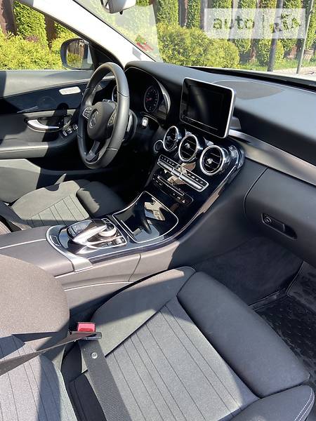 Универсал Mercedes-Benz C-Class 2016 в Львове