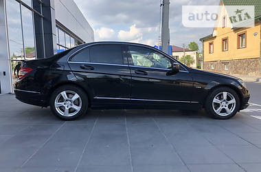 Седан Mercedes-Benz C-Class 2011 в 