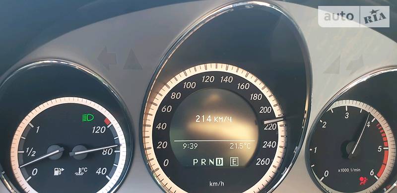 Універсал Mercedes-Benz C-Class 2010 в Черкасах