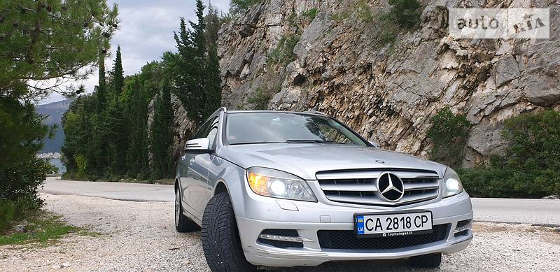 Універсал Mercedes-Benz C-Class 2010 в Черкасах