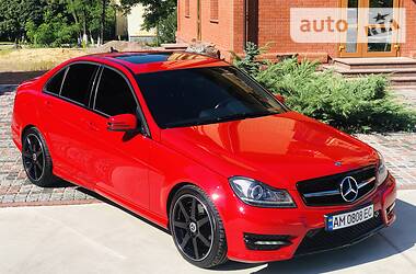 Седан Mercedes-Benz C-Class 2014 в Житомире