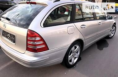 Универсал Mercedes-Benz C-Class 2001 в Виннице