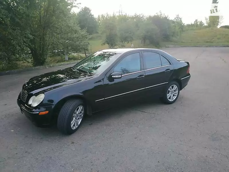 Mercedes-Benz C-Class 2004 VIN WDBRF40J34F531684 фото оголошення 2 з 52