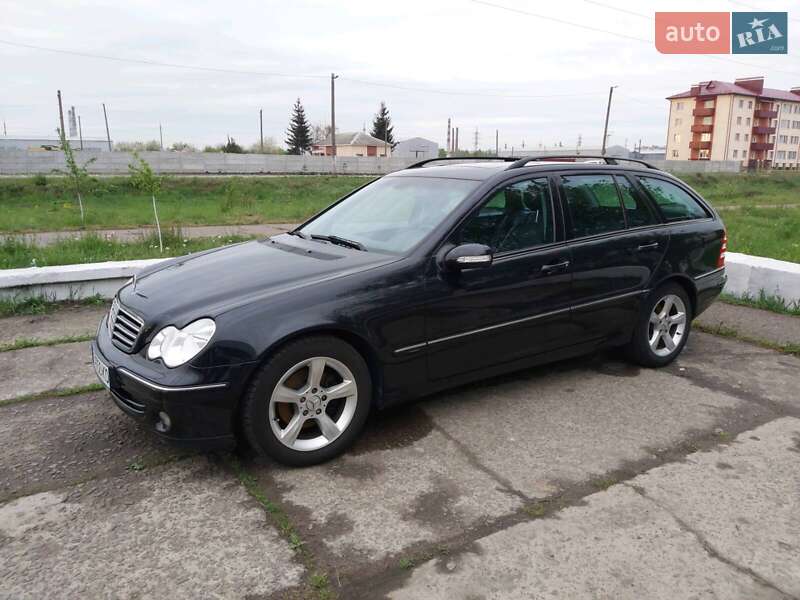 Универсал Mercedes-Benz C-Class 2004 в Шептицькому