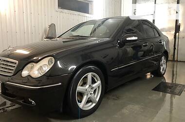 Седан Mercedes-Benz C-Class 2003 в Могилев-Подольске