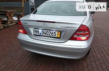 Седан Mercedes-Benz C-Class 2003 в Сарнах