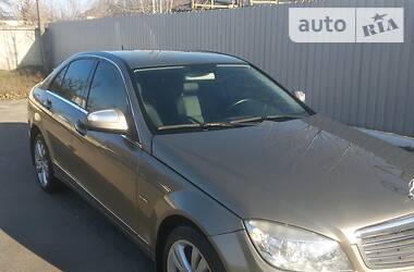 Седан Mercedes-Benz C-Class 2008 в Полтаве