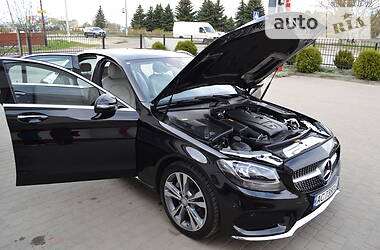 Седан Mercedes-Benz C-Class 2015 в Луцке