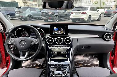 Седан Mercedes-Benz C-Class 2017 в Киеве