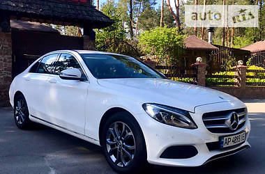 Седан Mercedes-Benz C-Class 2017 в 