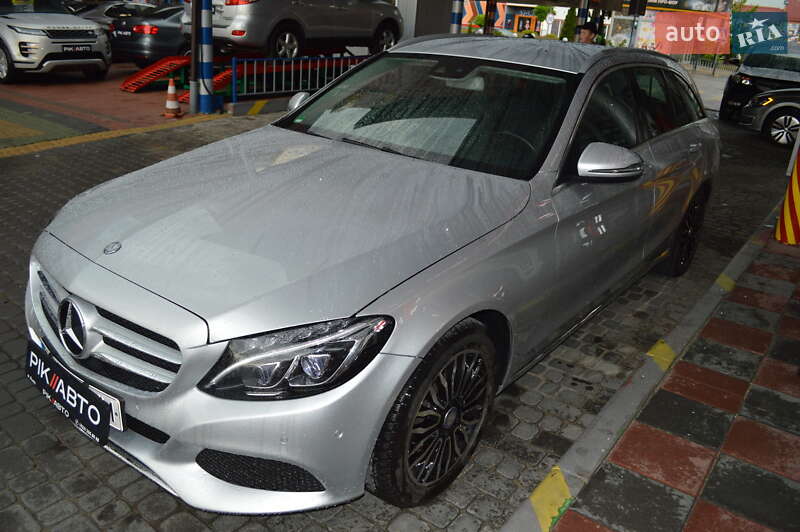 Универсал Mercedes-Benz C-Class 2017 в Львове