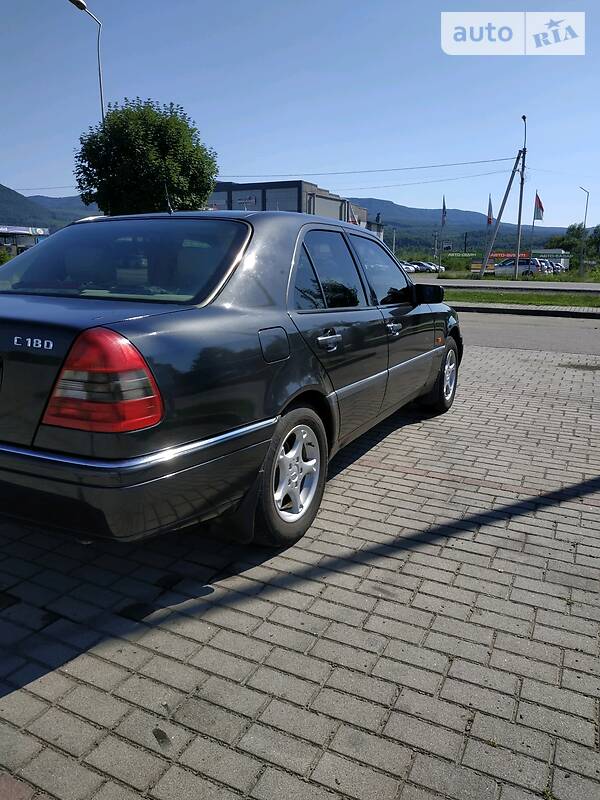 Седан Mercedes-Benz C-Class 1997 в Тячеве