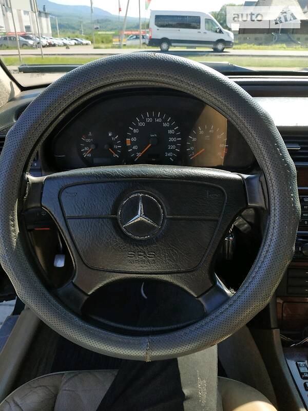Седан Mercedes-Benz C-Class 1997 в Тячеве