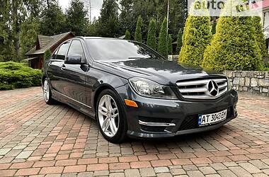 Седан Mercedes-Benz C-Class 2012 в Коломиї