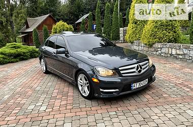 Седан Mercedes-Benz C-Class 2012 в Коломые