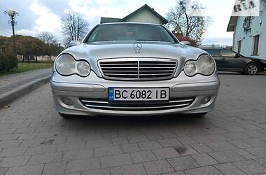 Седан Mercedes-Benz C-Class 2005 в Львове