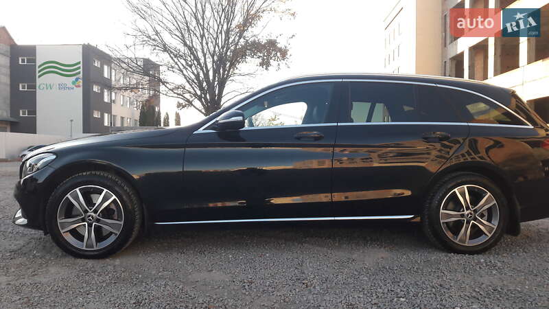 Універсал Mercedes-Benz C-Class 2014 в Тернополі