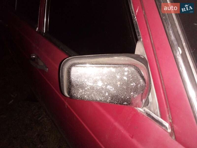 Седан Mercedes-Benz C-Class 1981 в Бориславе