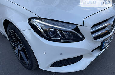 Универсал Mercedes-Benz C-Class 2014 в Киеве