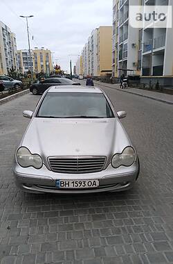 Седан Mercedes-Benz C-Class 2003 в Одессе