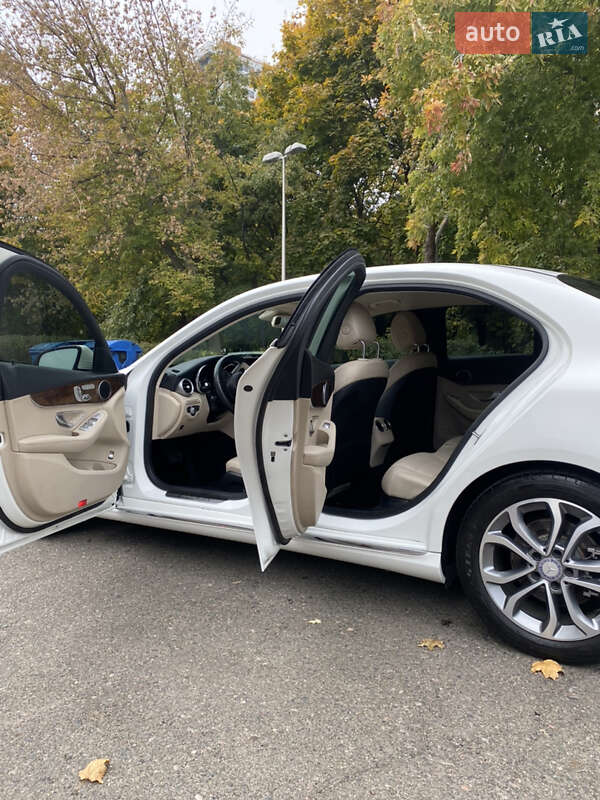 Седан Mercedes-Benz C-Class 2016 в Одессе